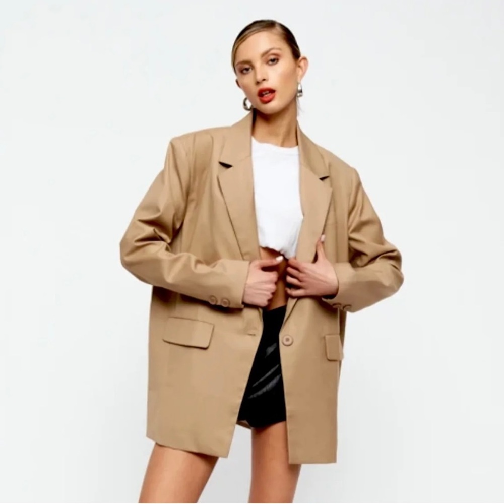 NWT Lioness Beige Welcome To The Jungle Blazer